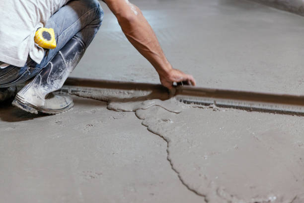Best Concrete Driveway Installation in Fayette, MO